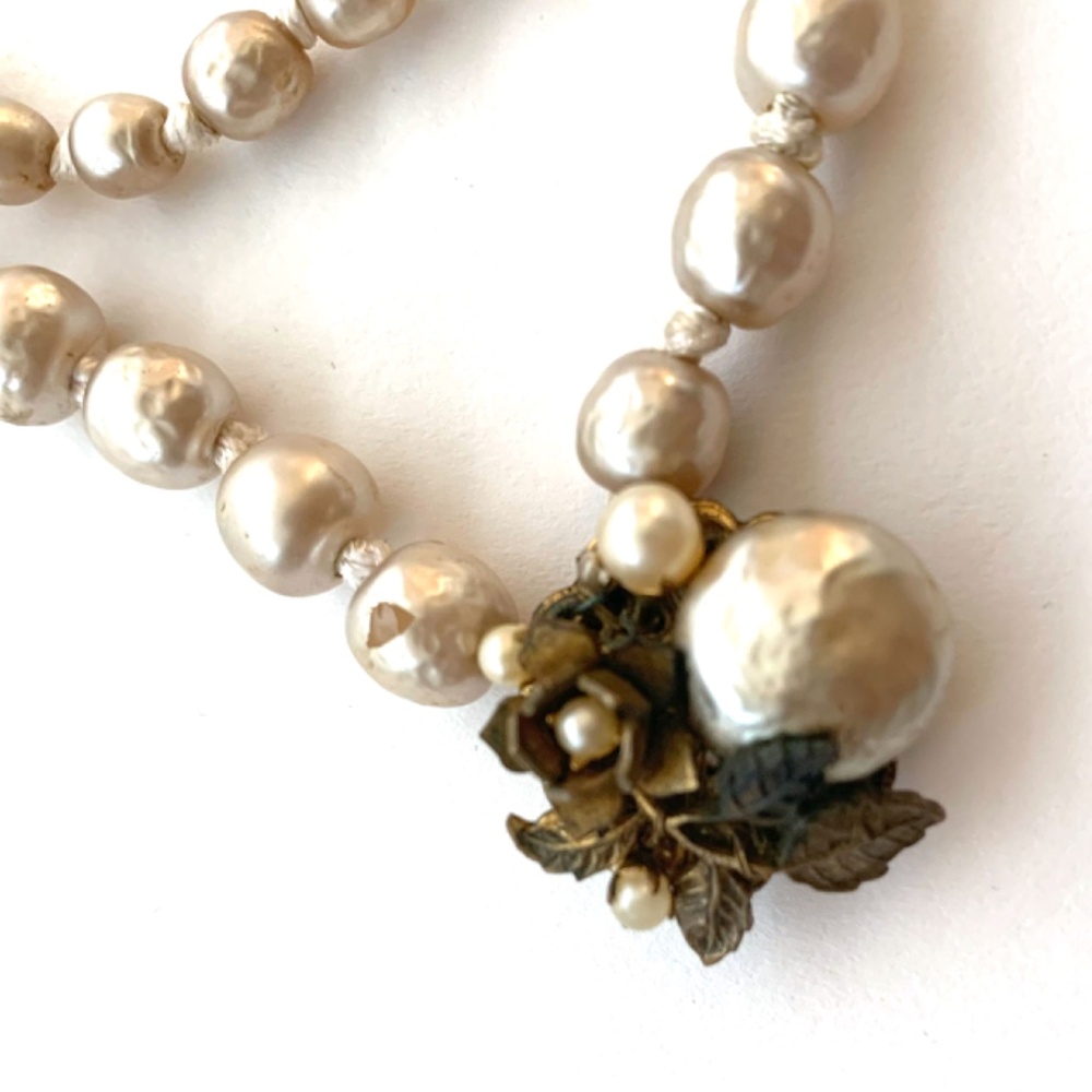 Vintage Miriam Haskell 40's Necklace & Earrings - Picture 6 of 7
